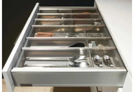 PULL OUT SYSTEM